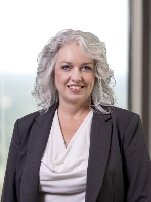 Connie Edwards Headshot