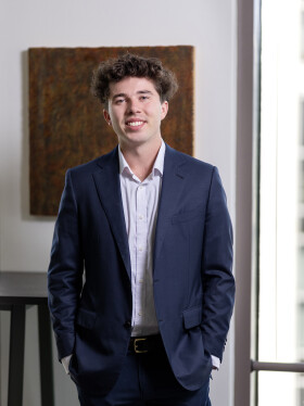 Peter Bratti Headshot